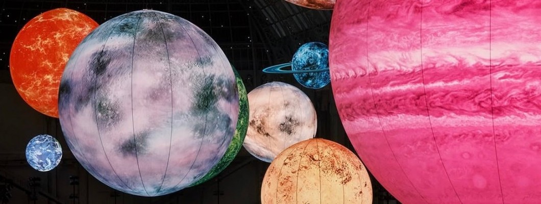 Matthieu Blazy’s Chanel Spring-Summer 2026: Double-Flap Revolution and Galaxy-Inspired New Bags