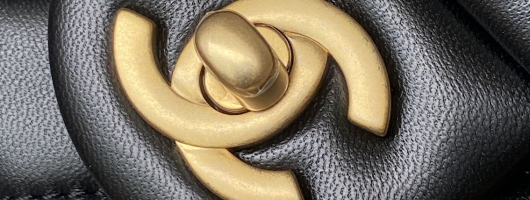 Chanel Hardware Details: The Secret Behind That Heavy 24K Vintage Gold Shine