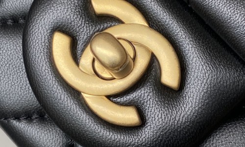 Chanel Hardware Details: The Secret Behind That Heavy 24K Vintage Gold Shine