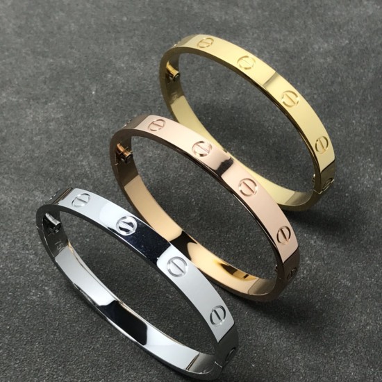 Cartier Love Bracelet Classic Collection | 5th Gen