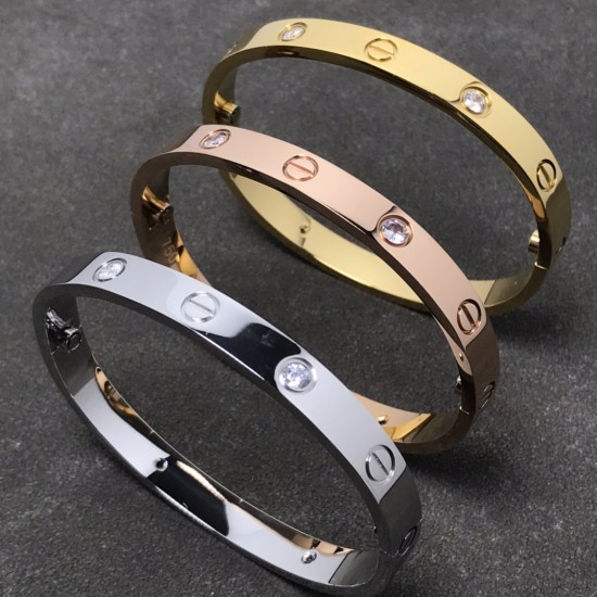 Cartier Love Bracelet Classic Collection | 5th Gen