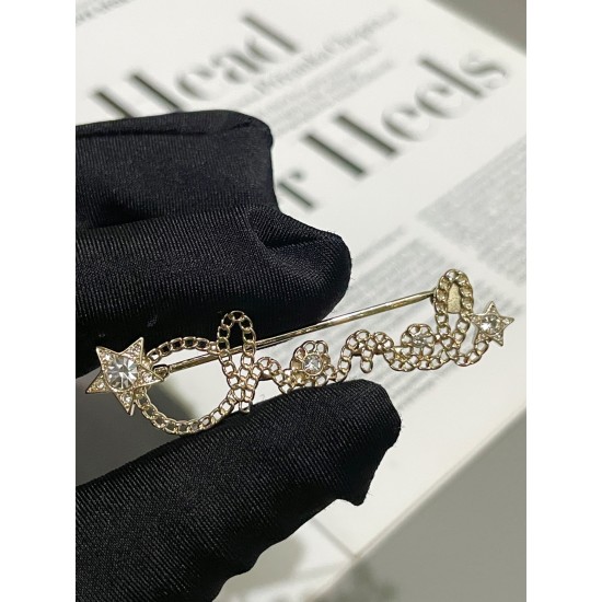 Chanel 25B Hollow Letter & Star Crystal Brooch