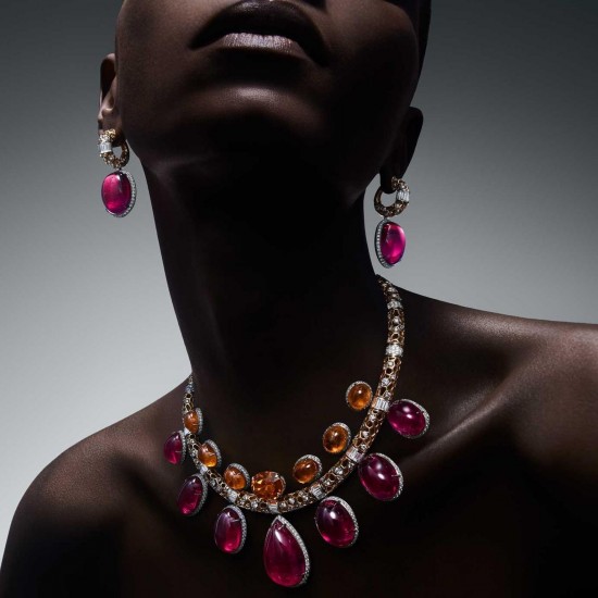 Louis Vuitton Seeds Hollow Art Choker Necklace jewery