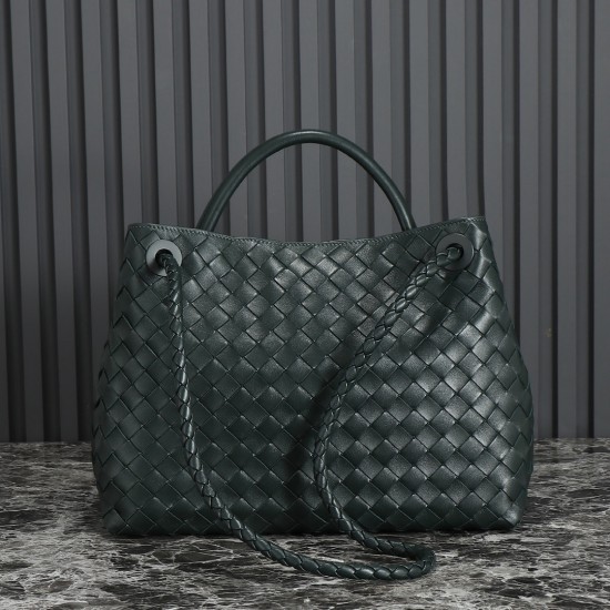 Bottega Veneta Medium Andiamo Bag - Green - Intrecciato Nappa Leather Tote