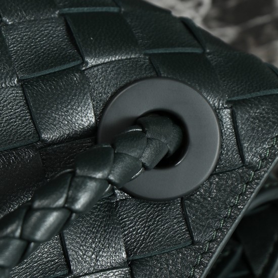 Bottega Veneta Medium Andiamo Bag - Green - Intrecciato Nappa Leather Tote