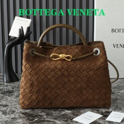 Bottega Veneta Medium Andiamo Bag - Brown - Intrecciato Nappa Leather Tote