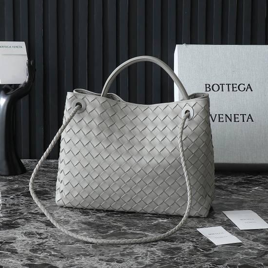 Bottega Veneta Medium Andiamo Bag - Grey - Intrecciato Nappa Leather Tote