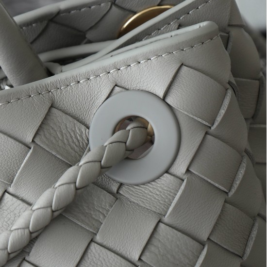 Bottega Veneta Medium Andiamo Bag - Grey - Intrecciato Nappa Leather Tote
