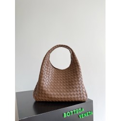 B*V Campana Large Double-Sided Woven Leather Shoulder Bag - Hazelnut Brown