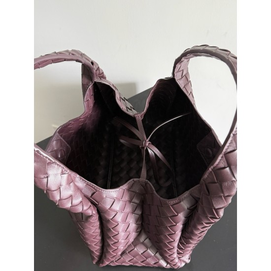 B*V Campana Small Double-Sided Woven Leather Shoulder Bag - Burgundy