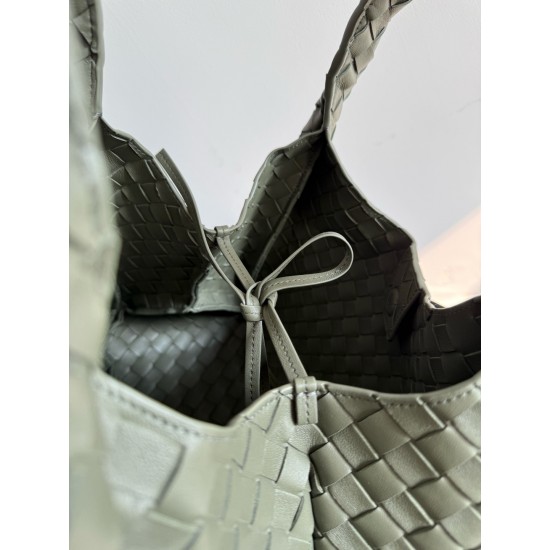 B*V Campana Small Double-Sided Woven Leather Shoulder Bag - Green