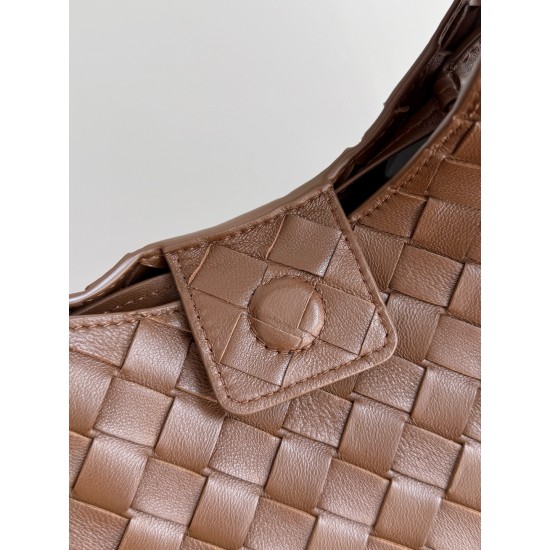 B*V Campana Small Double-Sided Woven Leather Shoulder Bag - Hazelnut Brown