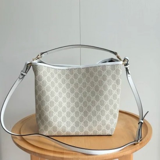 Gucci Emblem bucket bag Off white- Medium [Budget Edition]