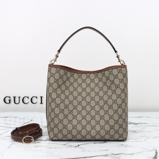 Gucci Emblem bucket bag - Medium [Budget Edition]