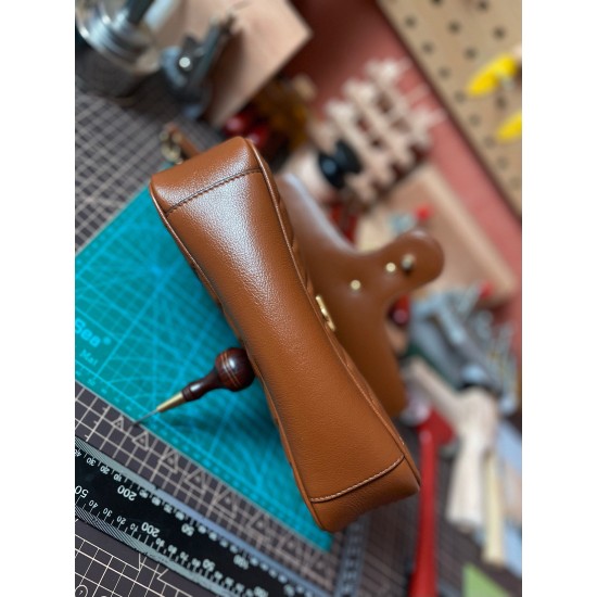 GUCCI GG Marmont Quilted Shoulder Bag – Caramel Brown