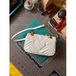 GUCCI GG Marmont Shoulder Bag – White Quilted