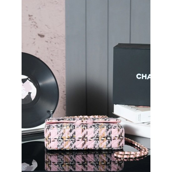Chanel 2025/26 Flap Bag with Top Handle Chanel 2025/26 Flap Bag with Top Handle