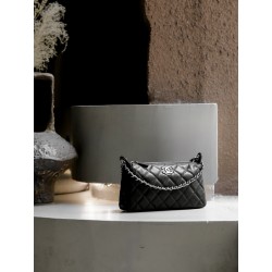Chanel 25B Star Mahjong Bag – Caviar Leather Crossbody