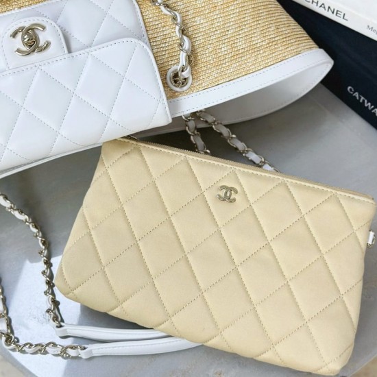 CHANEL Large Tote- Braided Straw White