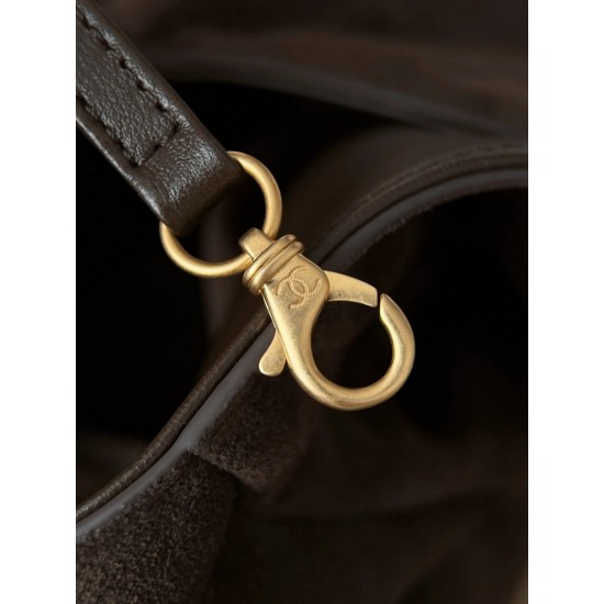 Chanel 2026C Large Hippie Hobo Bag - Suede Calfskin in Deer Brown (Caramel)