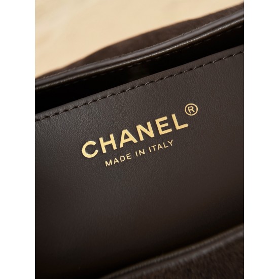 Chanel 2026C Large Hippie Hobo Bag - Suede Calfskin in Deer Brown (Caramel)