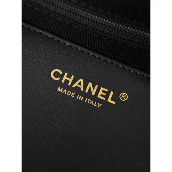 Chanel 25K Hippie Hobo Bag - Oversized Quilted Black Leather with Chunky Aged Gold Chain