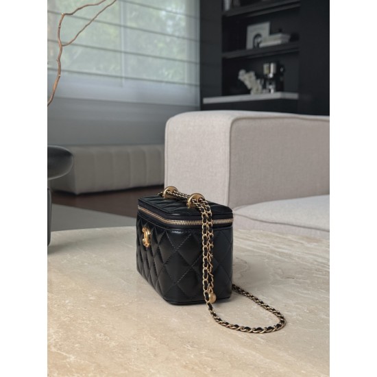 Chanel 25S Vanity Case with Double Golden Ball - Quilted Black Leather with Mirror