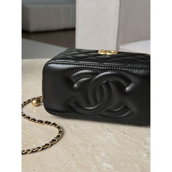 Chanel 25S Vanity Case with Double Golden Ball - Quilted Black Leather with Mirror
