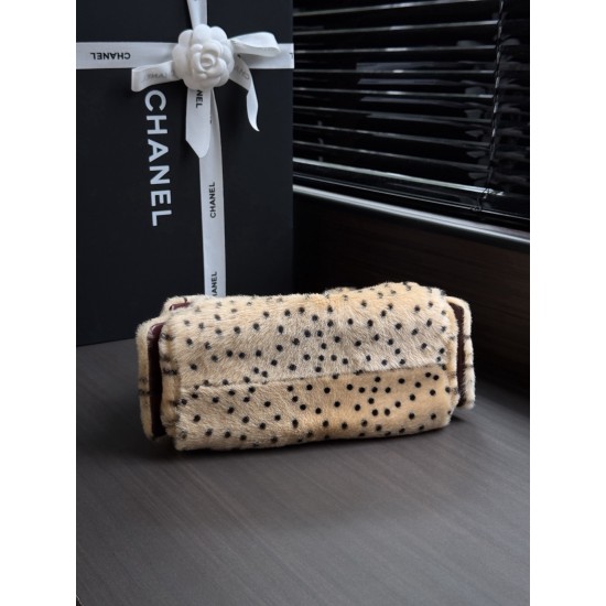 26 Métiers d'Art Shearling Mini Chain Bag — Matthew's Debut Collection
