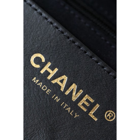 Chanel 26C Drawstring Hobo Bag – Black Calfskin with Vintage Gold Hardware