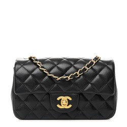 Chanel Caviar Quilted Mini Rectangular Flap｜Black｜Crossbody Bag