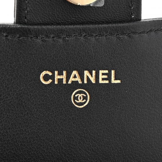 Chanel Lambskin Quilted Flap Phone Holder With Chain｜Black