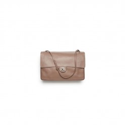 CHANEL Maxi Flapbag