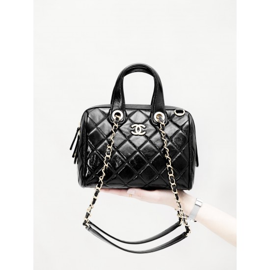 Ch@nel 25A Bowling Bag  – Oil-Waxed Leather | Métiers d’Art -Small