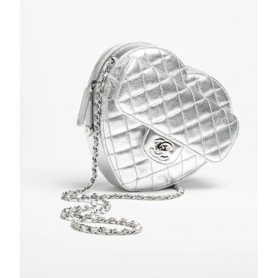 Chanel Fall-Winter 2025/26 Heart Bag Silvery Chanel Fall-Winter 2025/26 Heart Bag Silvery