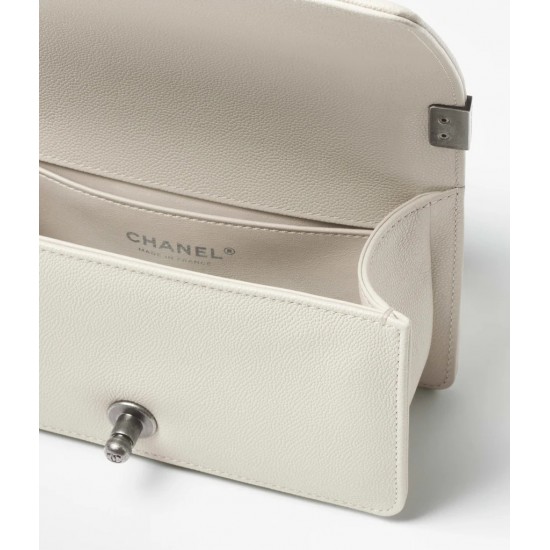 Chanel Fall-Winter 2025/26 Small BOY Handbag Chanel Fall-Winter 2025/26 Small BOY Handbag