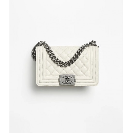 Chanel Fall-Winter 2025/26 Small BOY Handbag Chanel Fall-Winter 2025/26 Small BOY Handbag