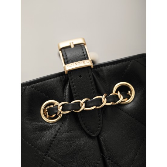 Chanel 25A Métiers d’Art Hobo Suede Bag - Black
