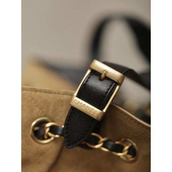 Chanel 25A Métiers d’Art Hobo Suede Bag