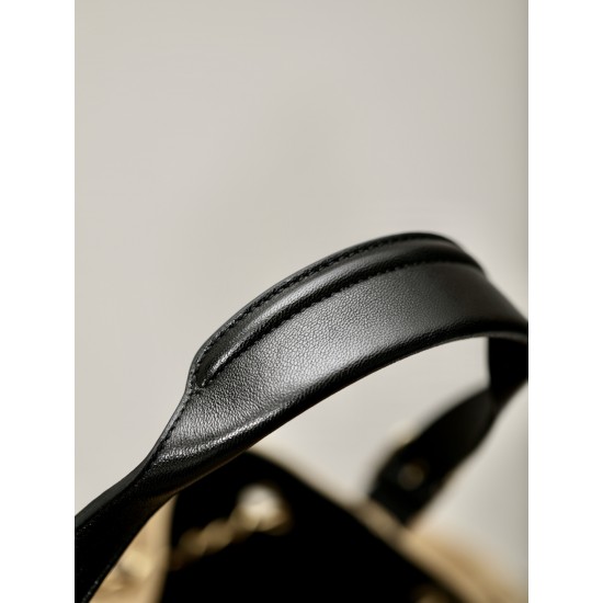 Chanel 25A Métiers d’Art Hobo Suede Bag