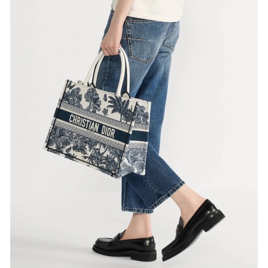 Dior viera Medium Book Tote