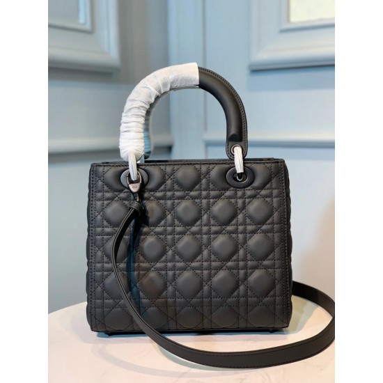 Dior Medium Lady Bag Black Ultramatte Cannage Calfskin