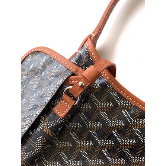 Goyard Bohème Mini Hobo Bag – Lightweight Shoulder Bag with Zip Closure