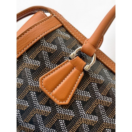 Goyard Bonbonnière Bag – Structured Baguette Silhouette