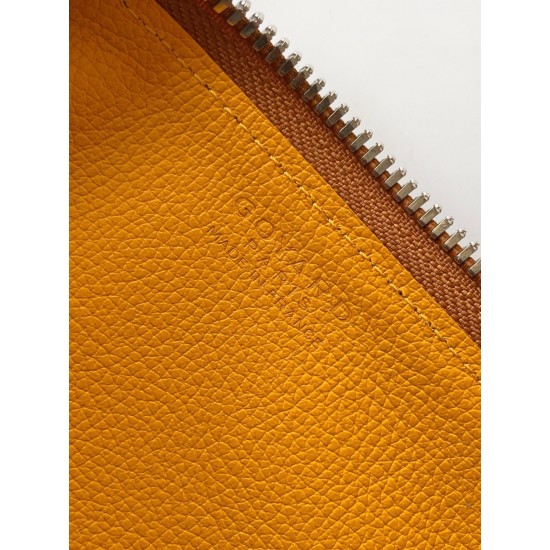 Goyard Bonbonnière Bag – Structured Baguette Silhouette