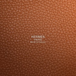 Hermes  Taurillon Clemence Picotin Lock 18 PM Gold