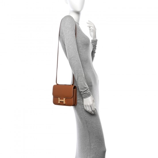 Hermès Constance 18|Gold Epsom Leather with Gold Hardware|Shoulder Bag Hermès Constance 18|Gold Epsom Leather with Gold Hardware|Shoulder Bag