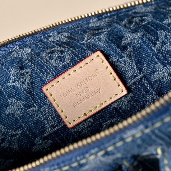 Louis Vuitton Cargo Pochette Accessoires - Denim Monogram Shoulder Bag (M27602 Blue)