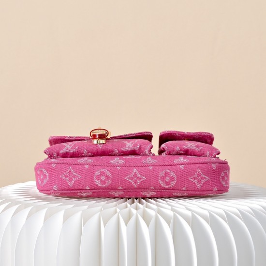 Louis Vuitton Cargo Pochette Accessoires - Denim Monogram Shoulder Bag (M27602 Pink)