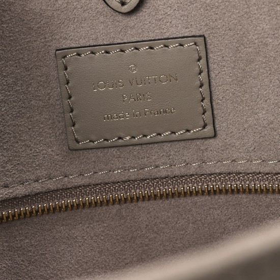 Louis Vuitton Onthego MM｜Empreinte Giant Monogram Tourterelle Creme｜Tote Bag